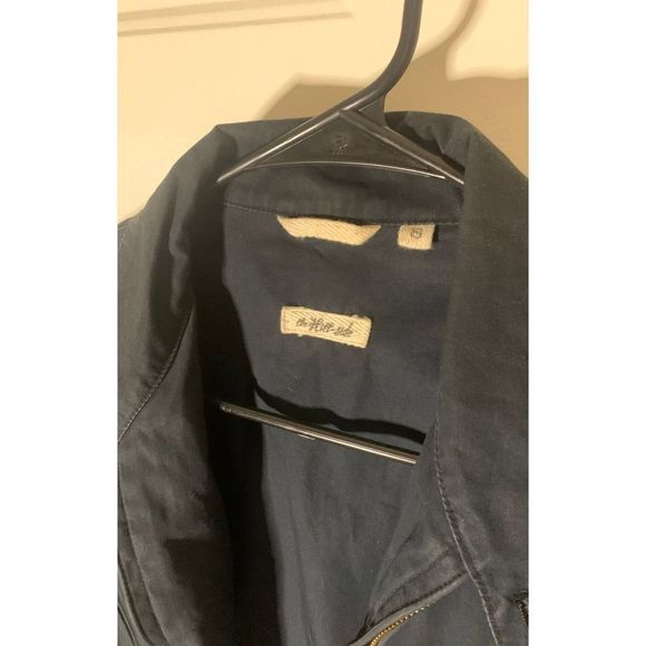 The Hill Side Jacket - Picture 2 of 10